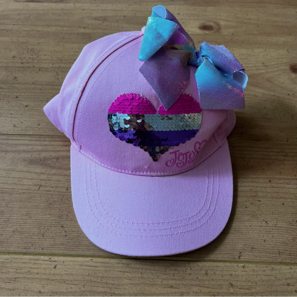Jojo’s Bow Cap